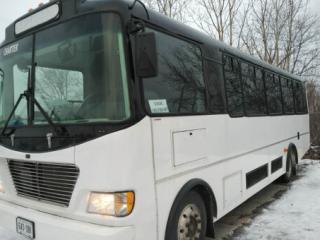 Party Bus from Lux-Limo